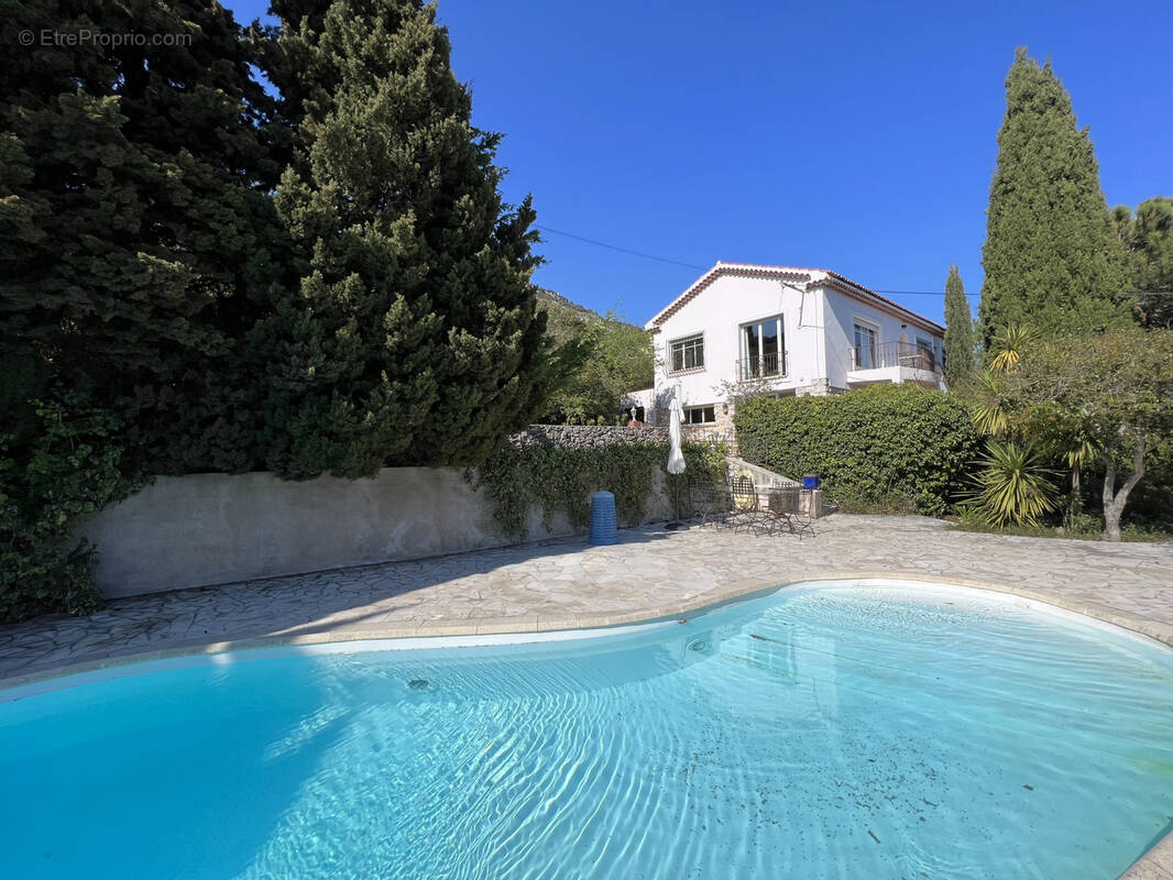 Maison à LA TURBIE