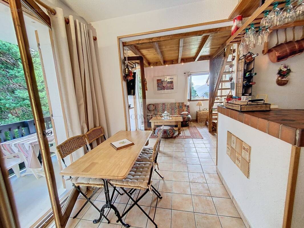 Appartement à SAINT-ETIENNE-DE-TINEE