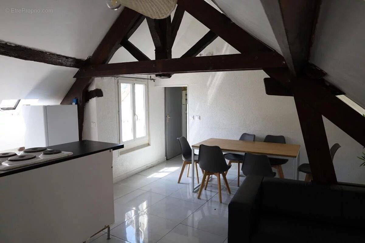 Appartement à MEZY-SUR-SEINE