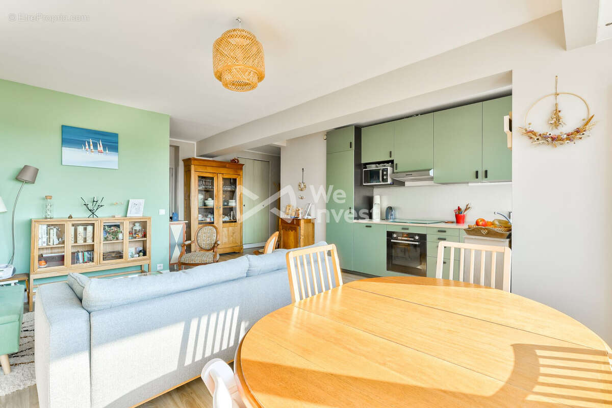 Appartement à COLOMBES