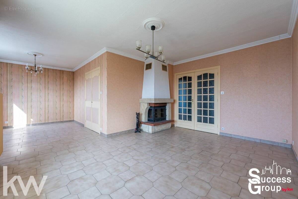 Appartement à BRON