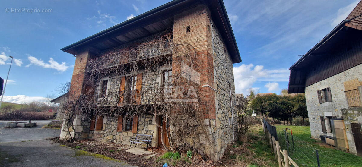 Maison à SEYNOD