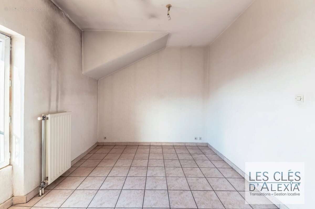 Appartement à LYON-8E