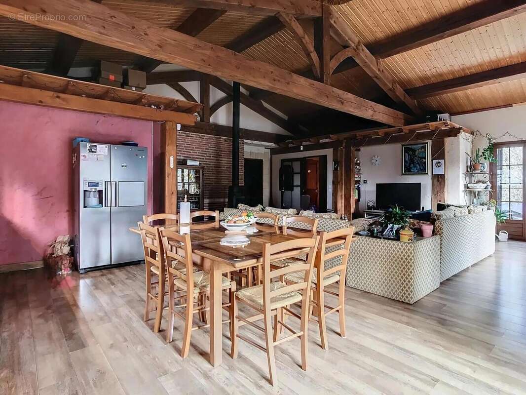 Photo 2 - Maison à LA POMAREDE