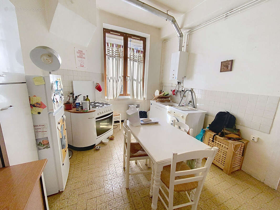 Appartement à LYON-4E