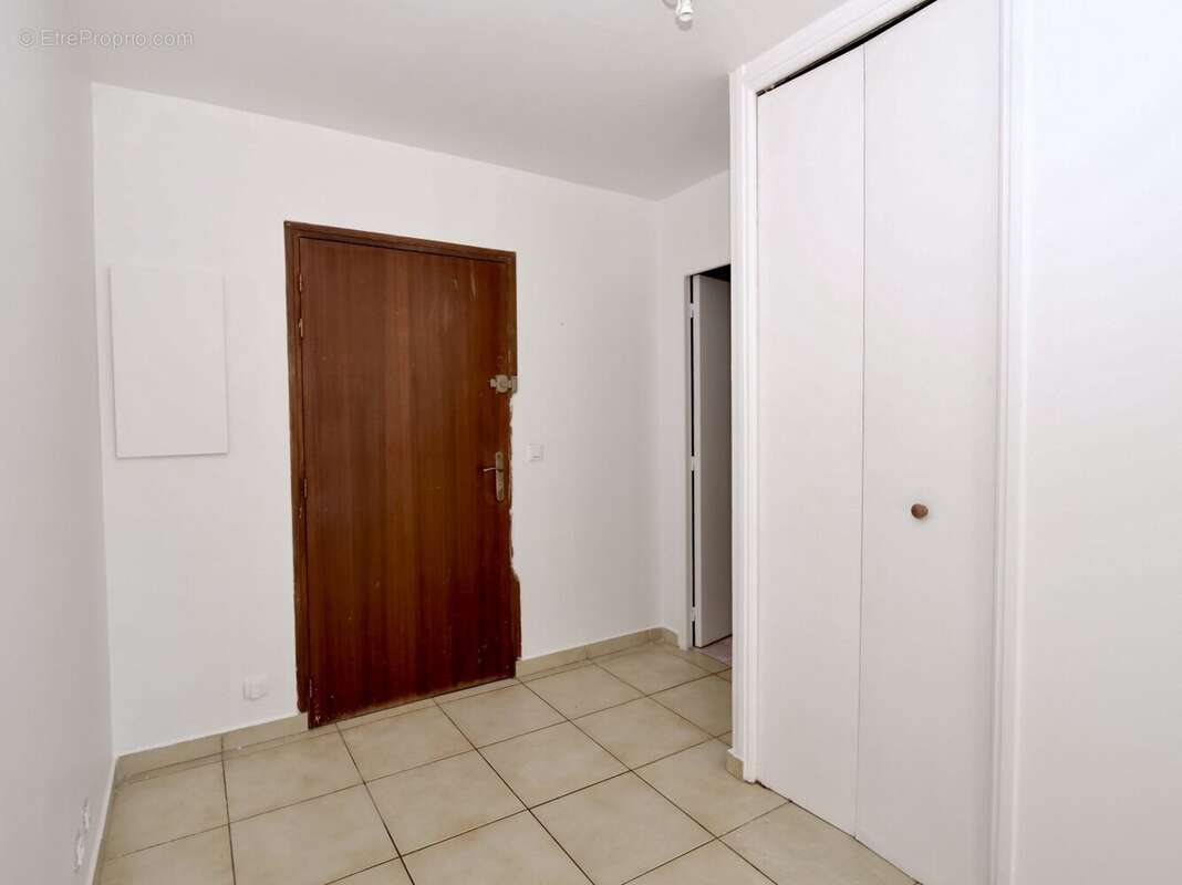 Appartement à LE CHATELET-EN-BRIE