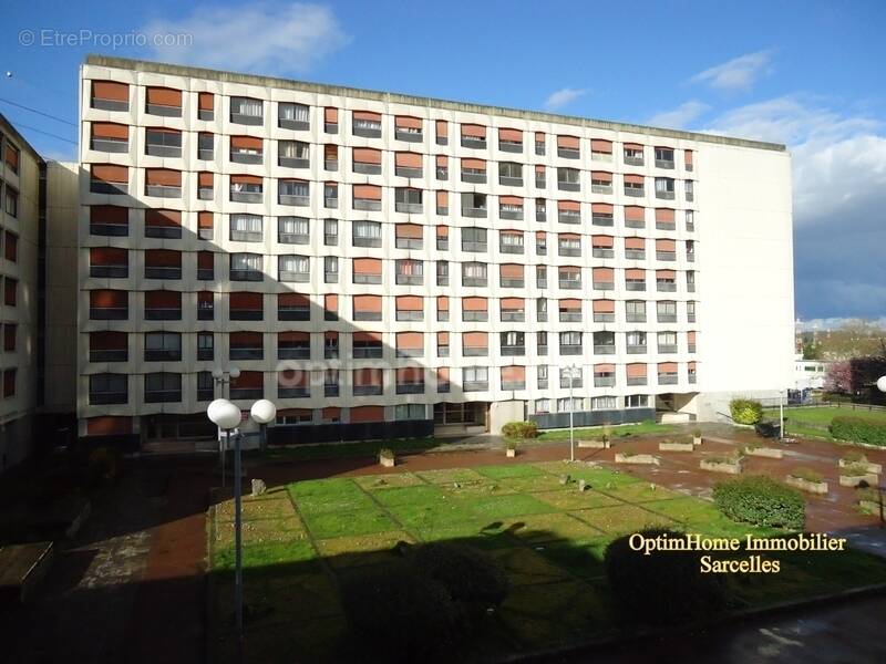 Appartement à SARCELLES