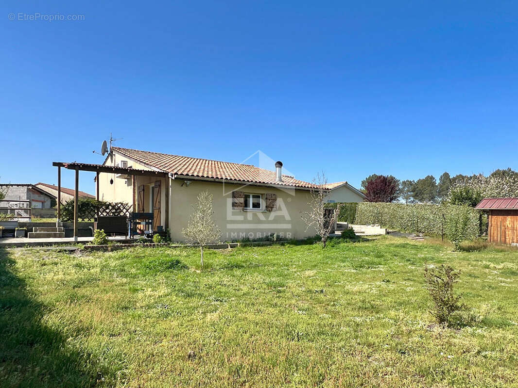 Maison à HOSTENS