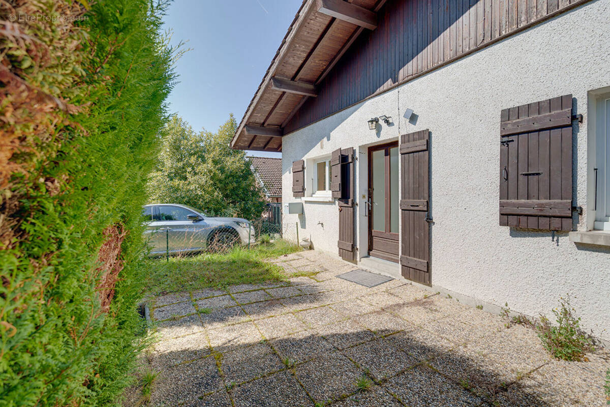 Maison à MAXILLY-SUR-LEMAN