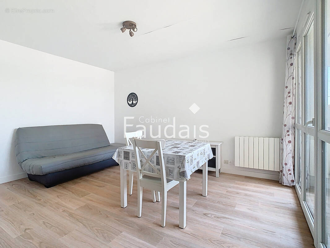 Appartement à ISIGNY-SUR-MER