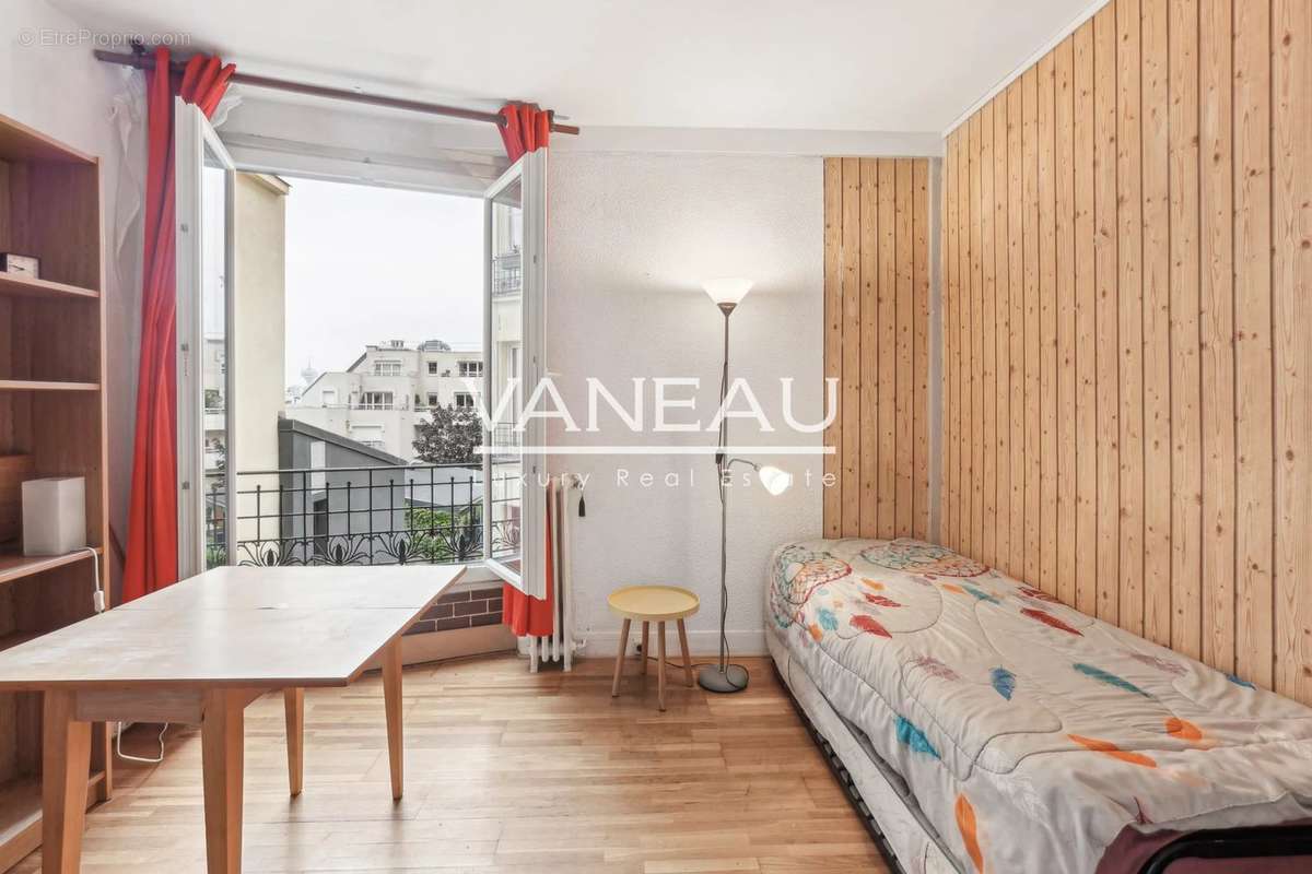 Appartement à PARIS-19E