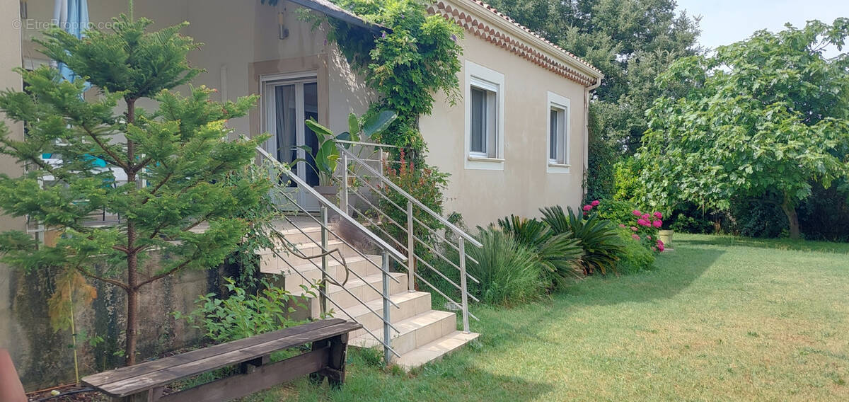 Maison à PONT-SAINT-ESPRIT