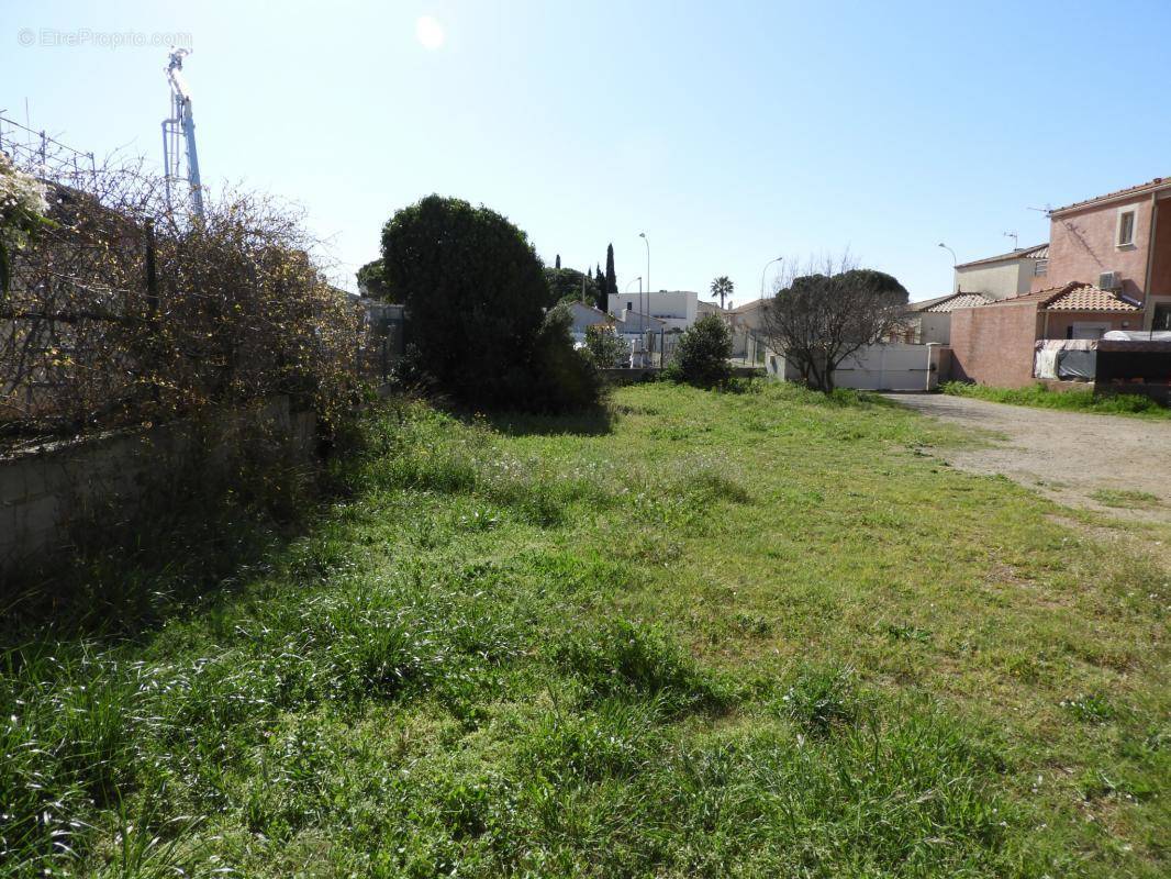 Terrain à FRONTIGNAN