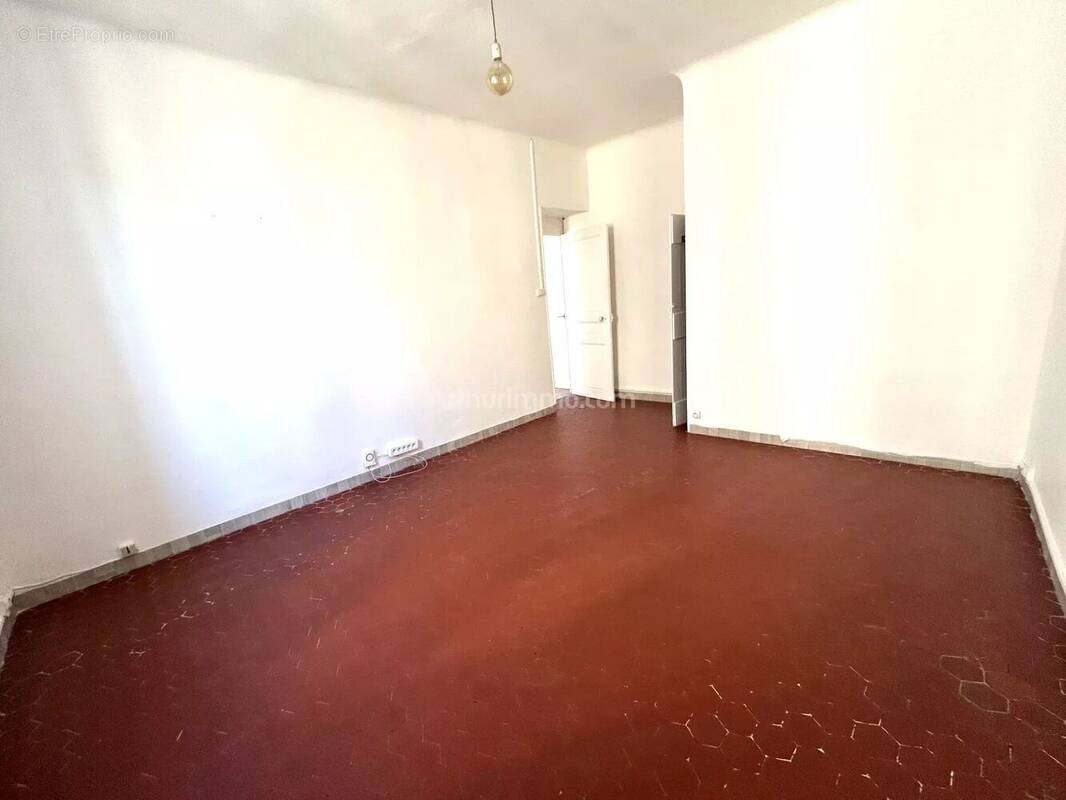 Appartement à AUBAGNE
