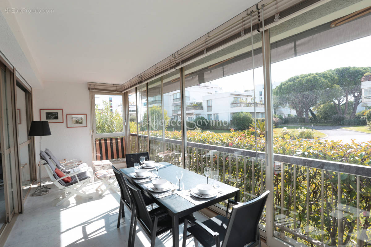 Appartement à MANDELIEU-LA-NAPOULE