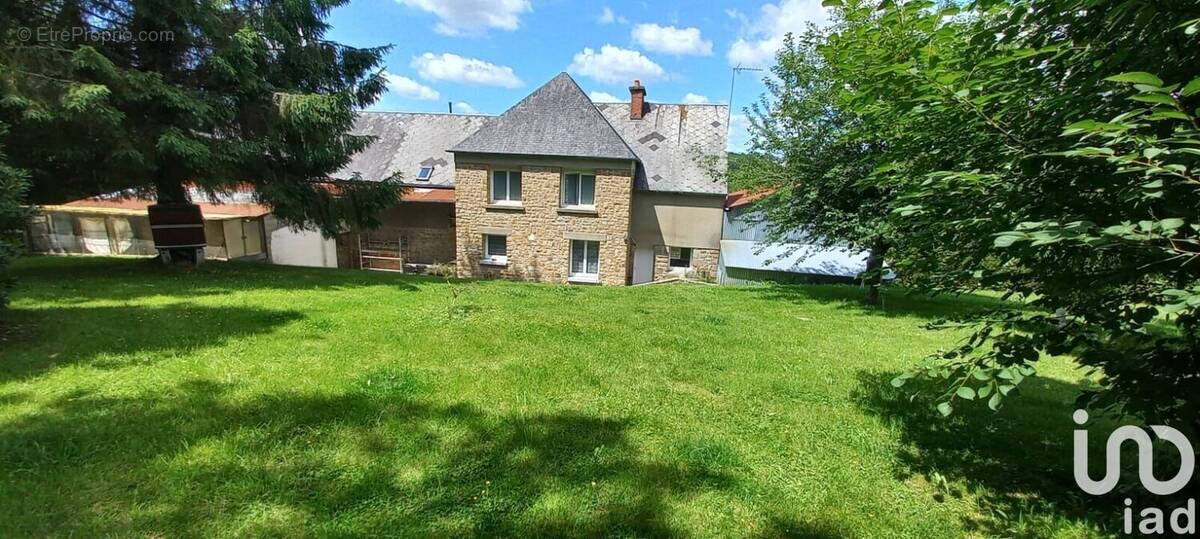 Photo 1 - Maison à VILLEDIEU-LES-POELES