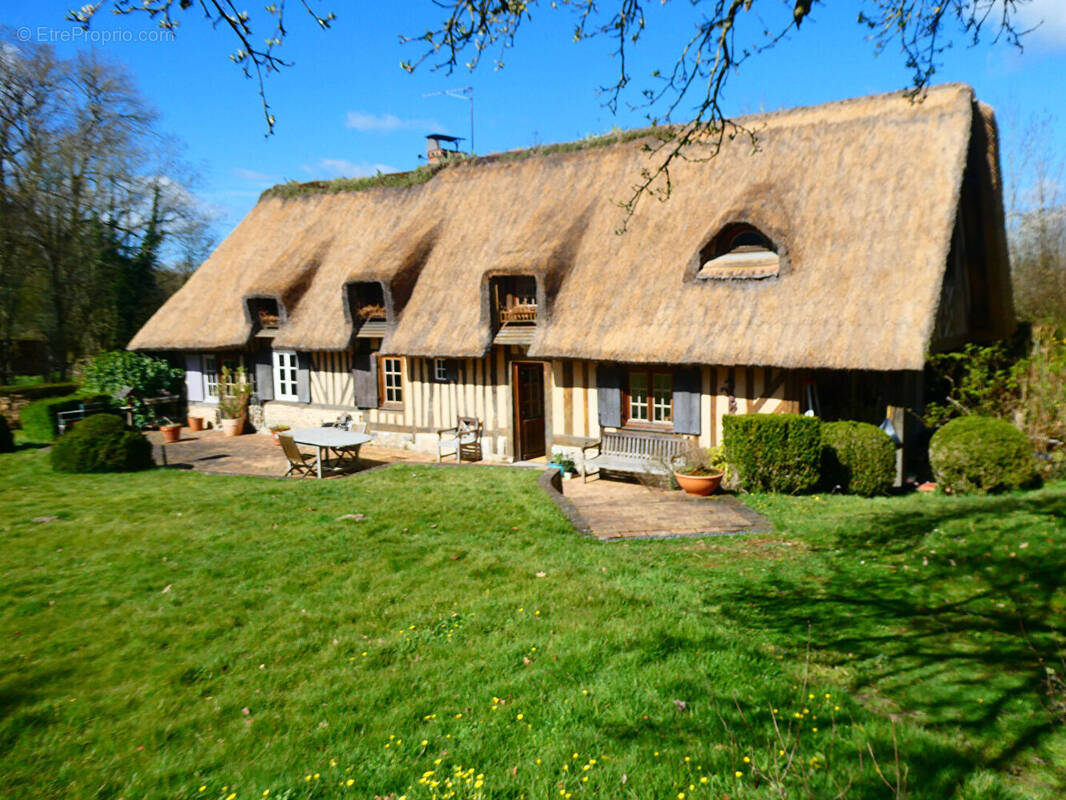 Maison à PONT-L&#039;EVEQUE