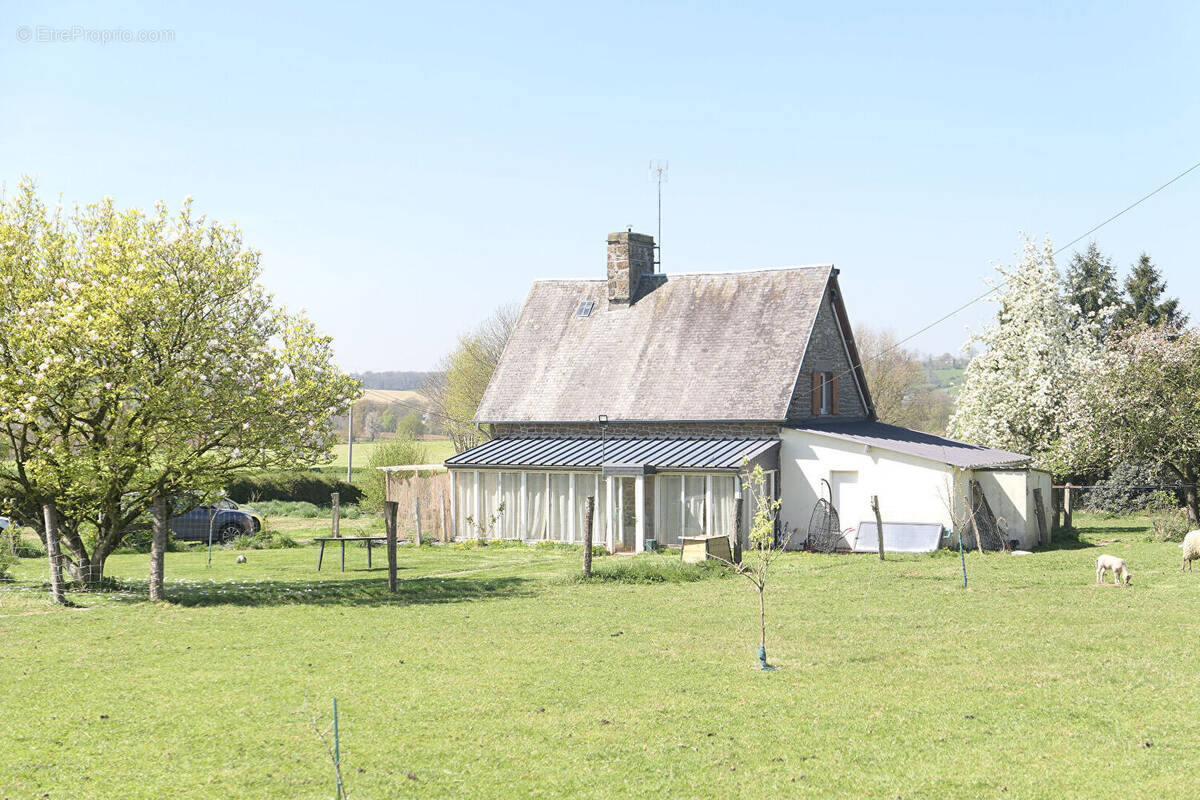 Maison à JUVIGNY-LE-TERTRE
