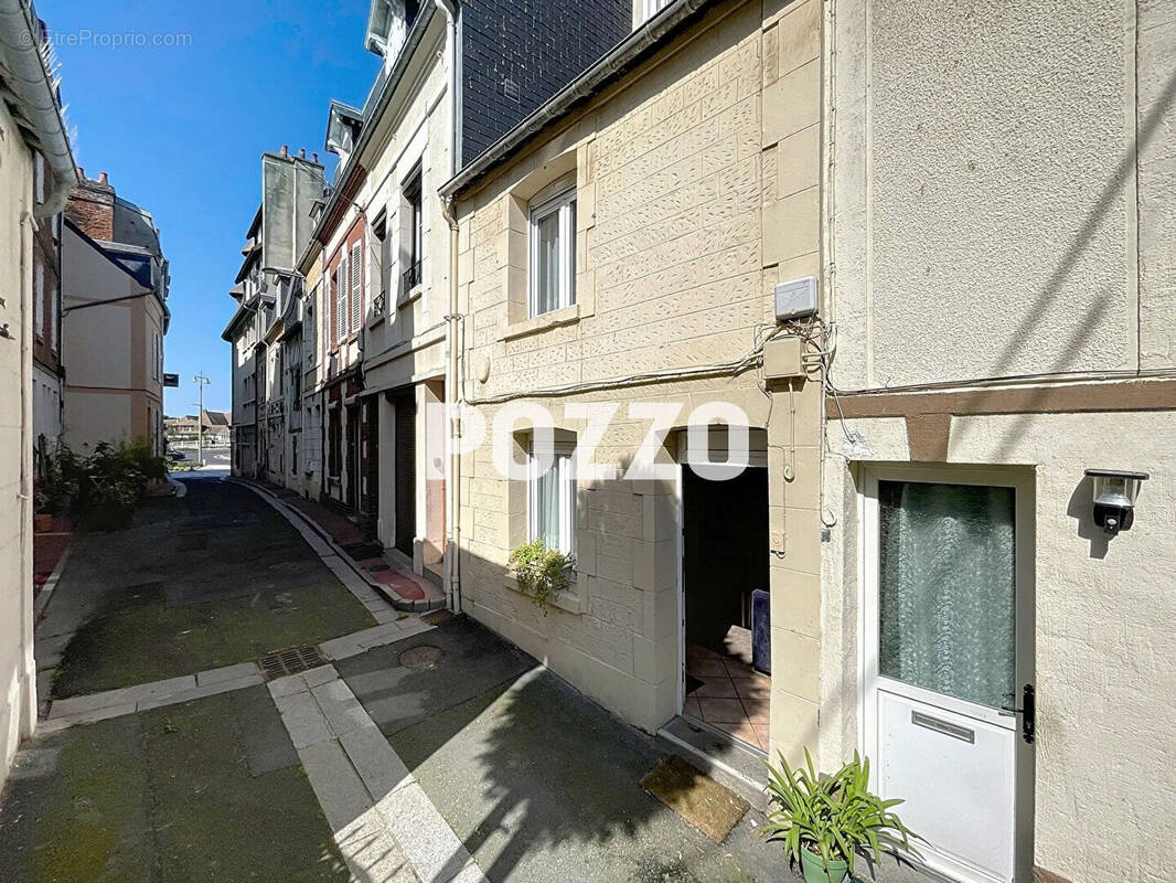Maison à TROUVILLE-SUR-MER