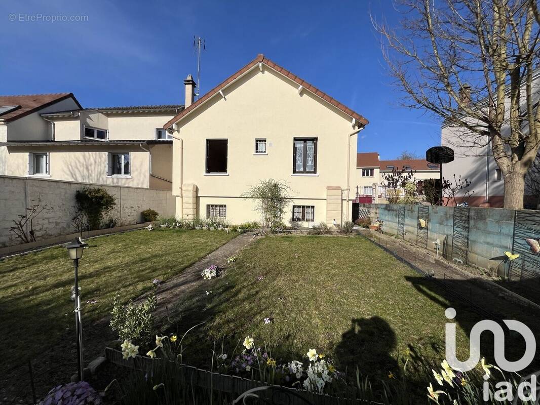 Photo 1 - Maison à FRESNES