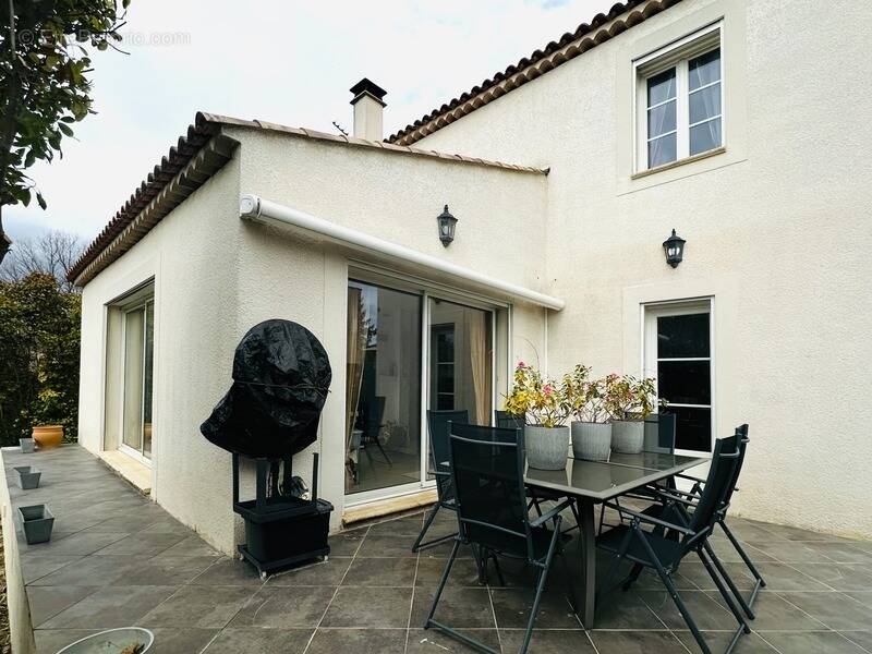 Maison à PIERREVERT