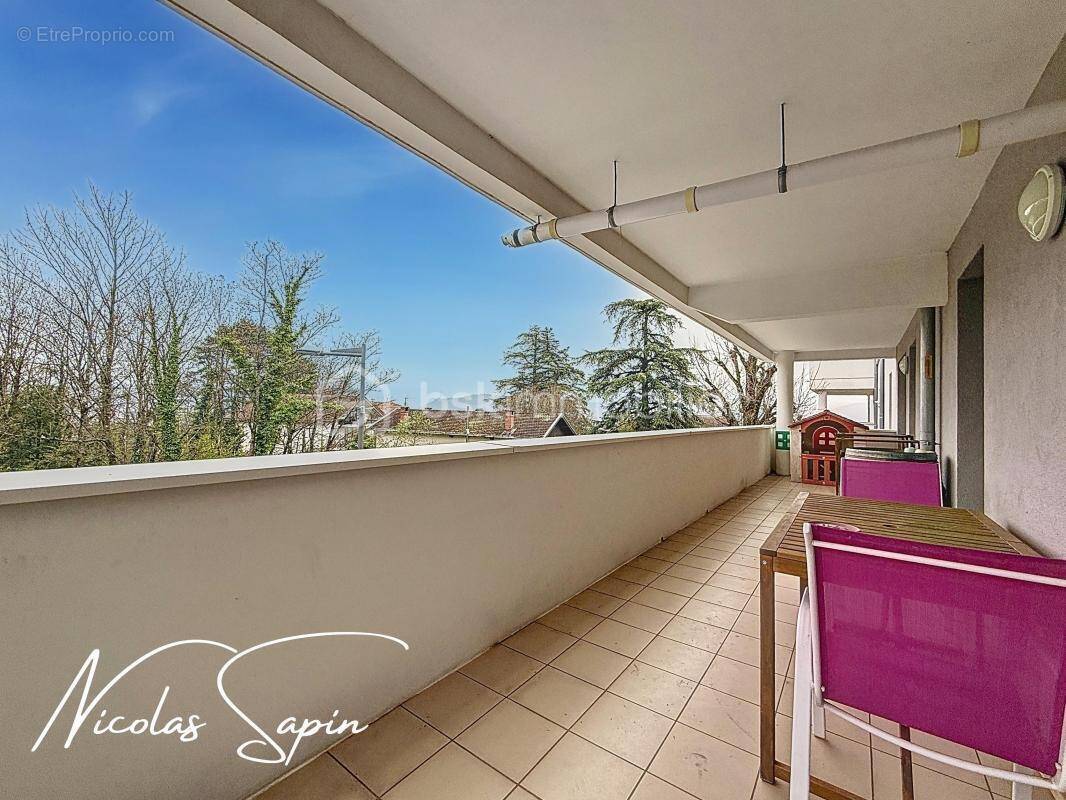 Appartement à CLAIX