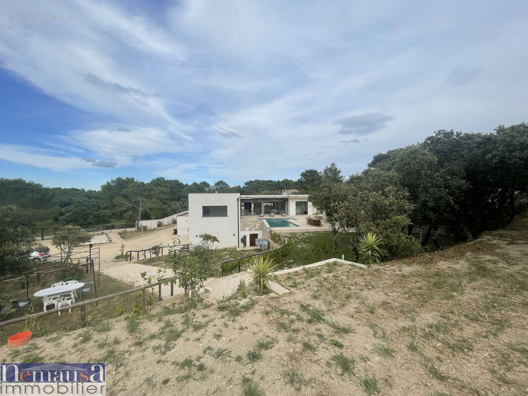 Maison à NIMES