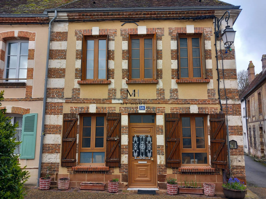 Maison à MORTAGNE-AU-PERCHE
