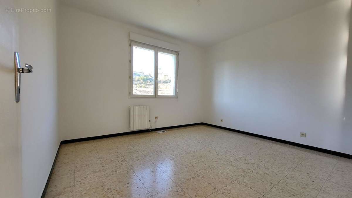 Appartement à JOYEUSE
