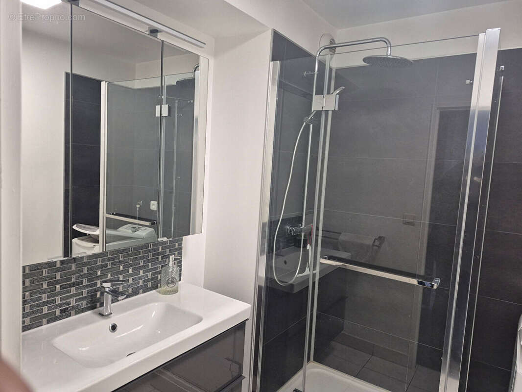 Appartement à LE BLANC-MESNIL