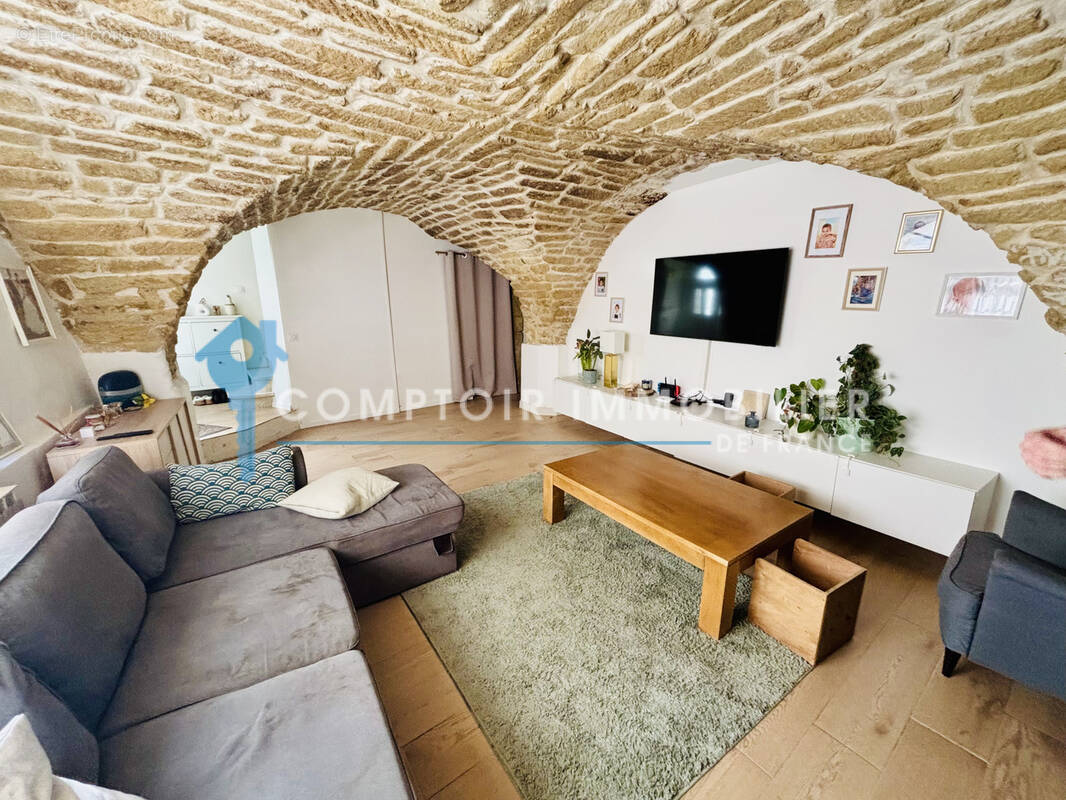 Maison à CODOGNAN