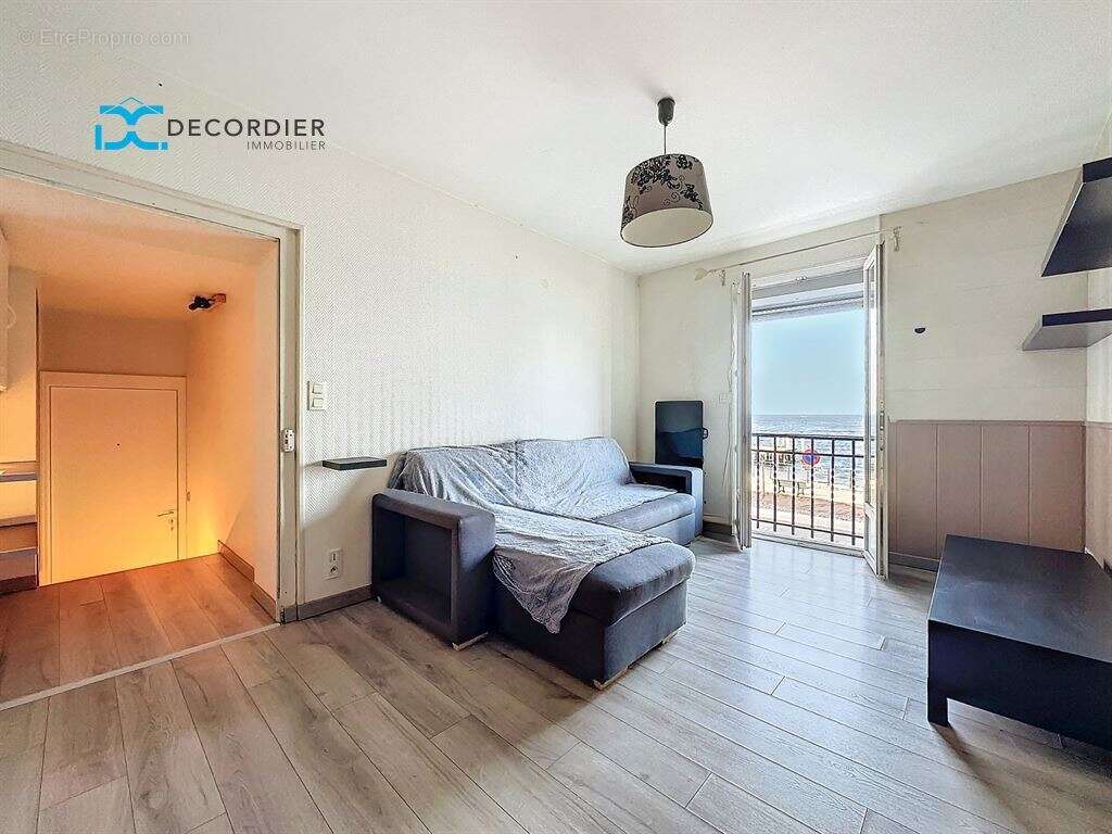 Appartement à EVIAN-LES-BAINS