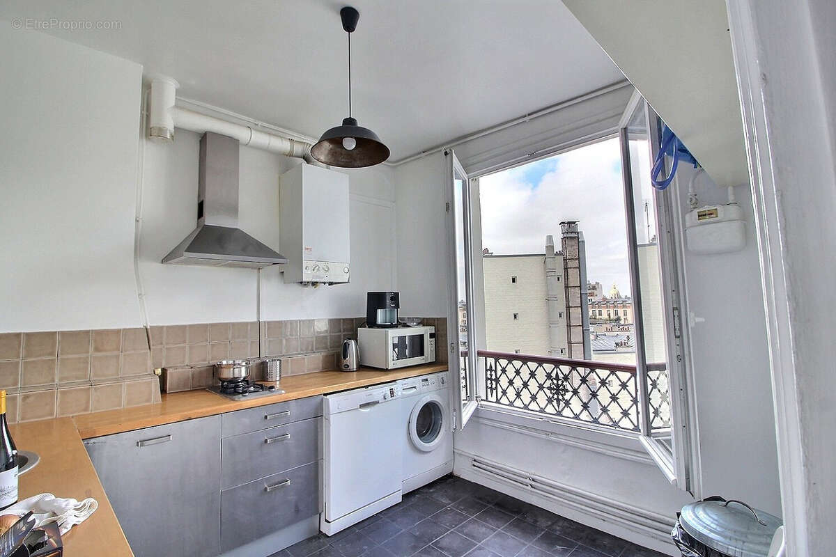 Appartement à PARIS-6E