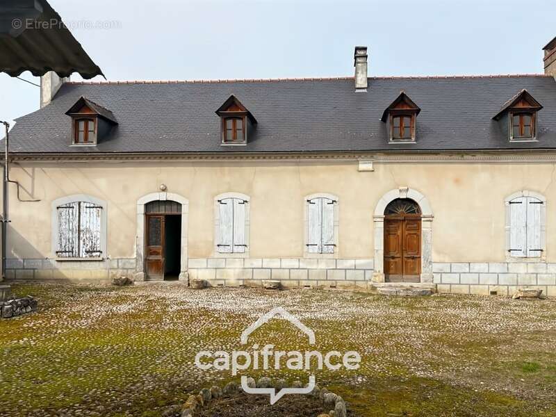 Maison à LALOUBERE