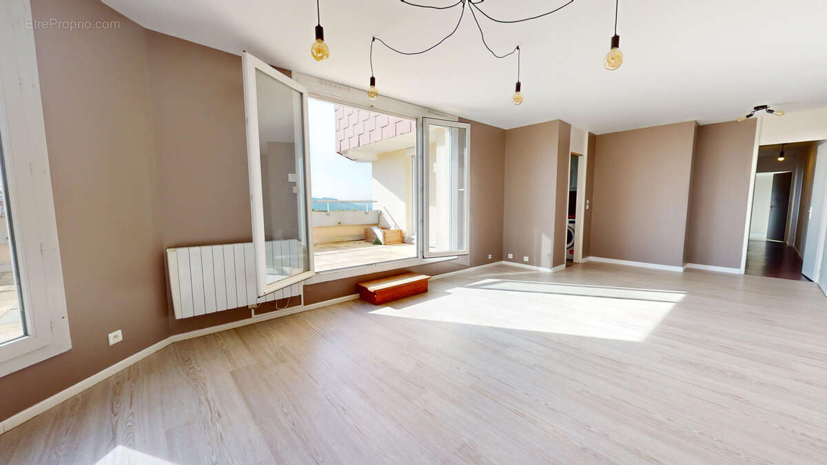 Appartement à TALANT