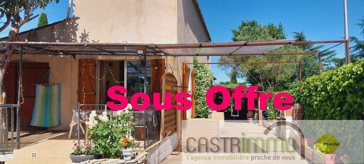 Maison à CASTRIES