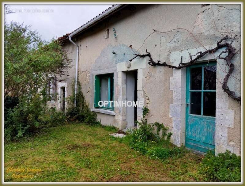 Maison à CHALAIS