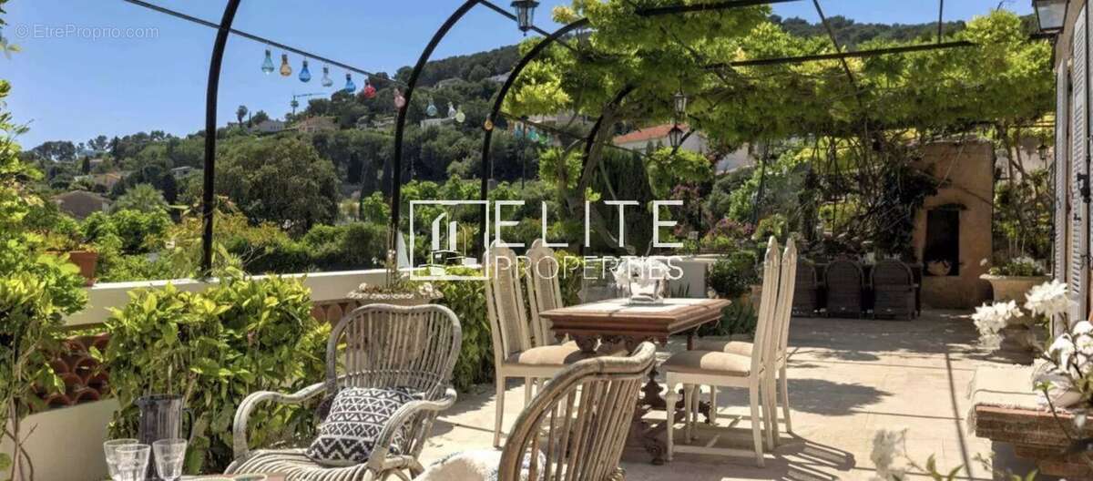 Maison à ANTIBES