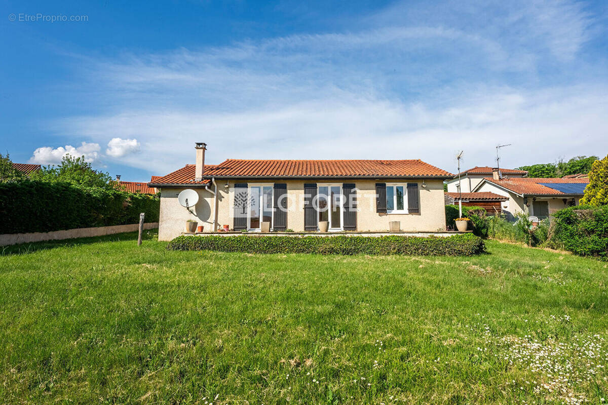 Maison à BULLY