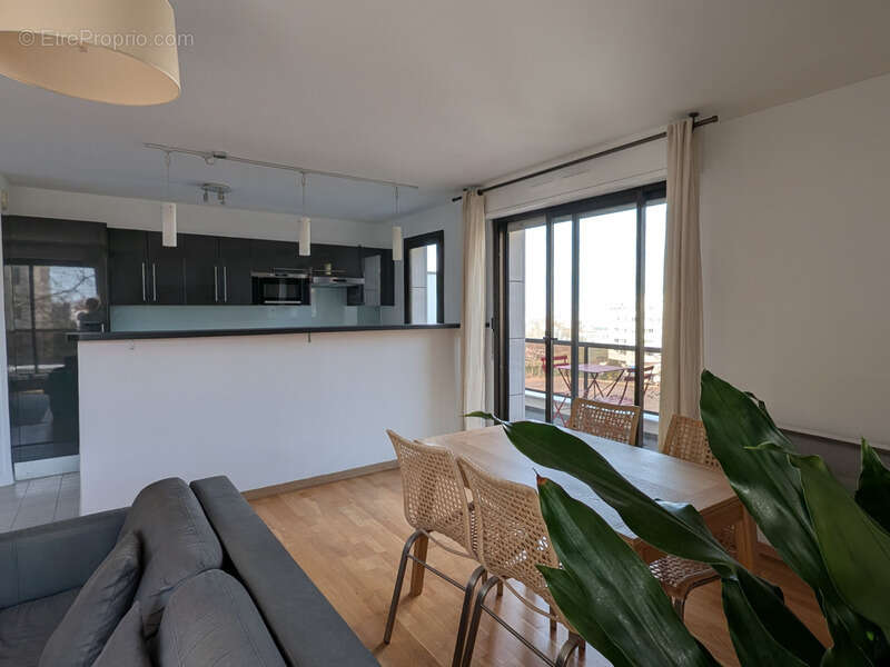 Appartement à CHATILLON