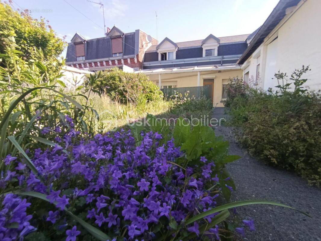 Maison à SAINT-QUENTIN