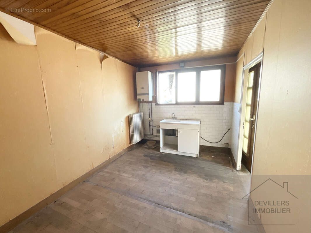 Appartement à NANCRAY