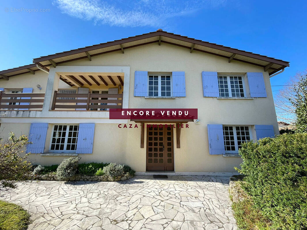Maison à QUINSAC