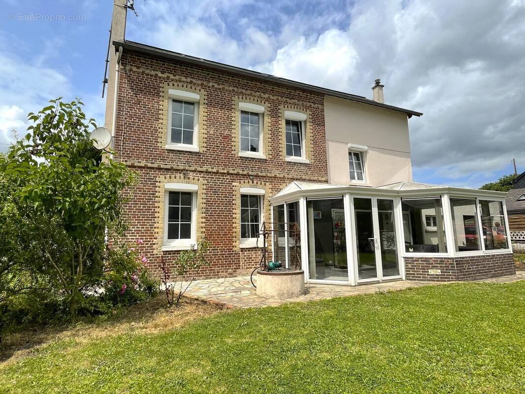 Maison à GRUCHET-LE-VALASSE