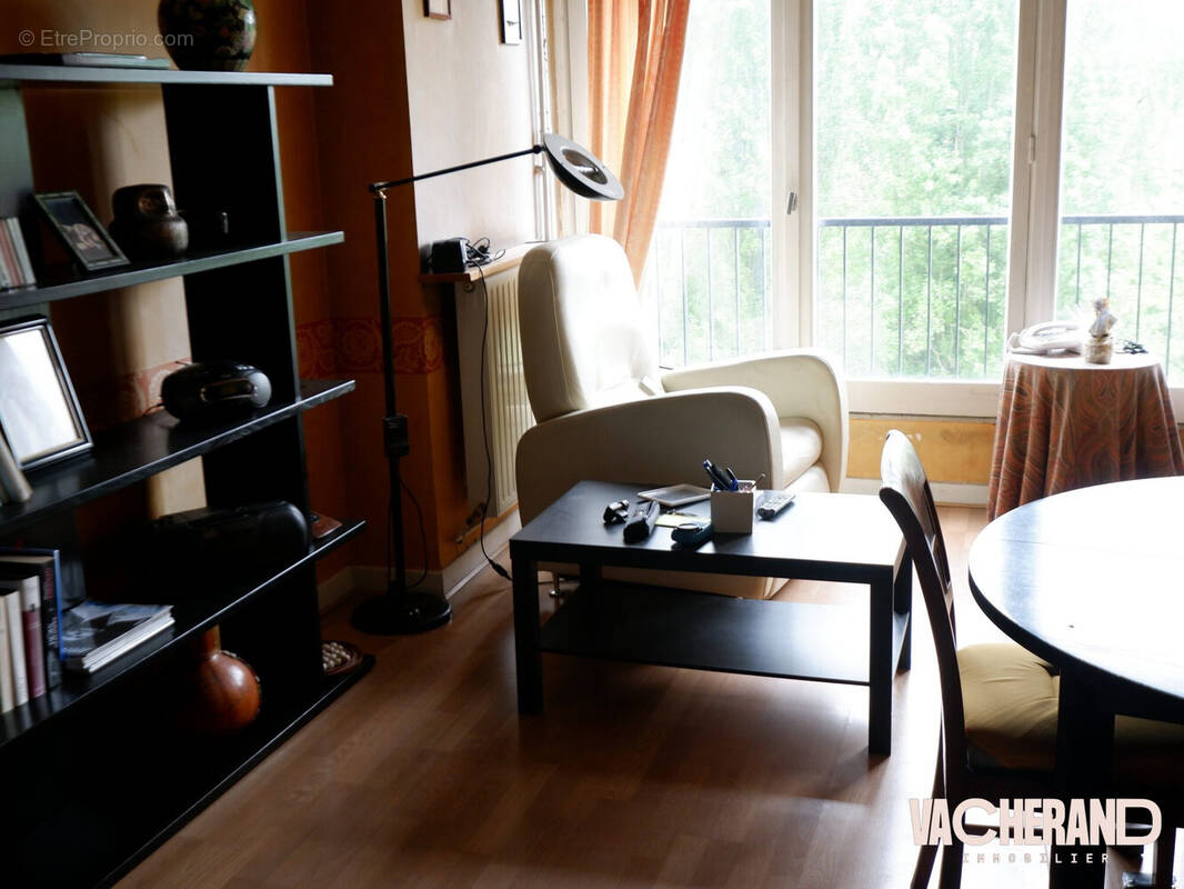 Appartement à LA MADELEINE