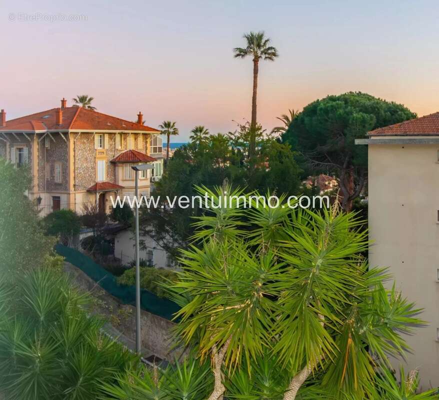 Appartement à CANNES