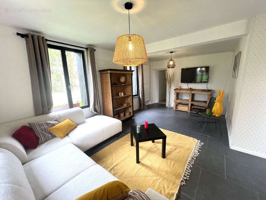 Maison à LECELLES