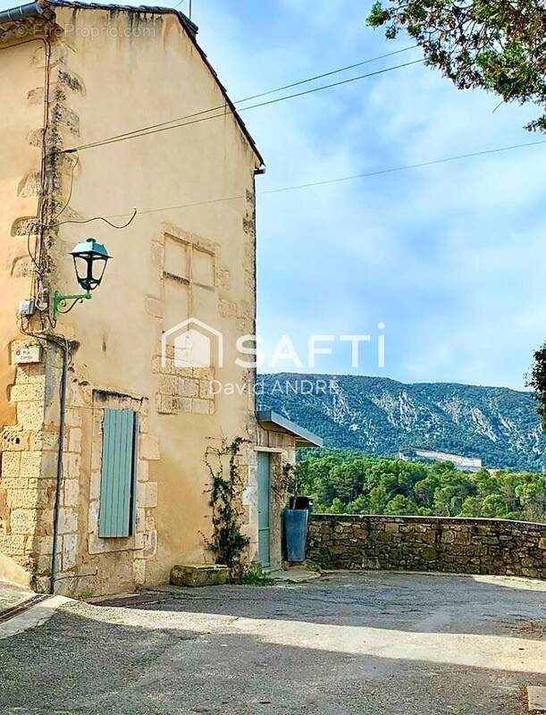 Photo 1 - Maison à MENERBES