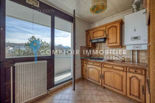 Appartement à ECHIROLLES