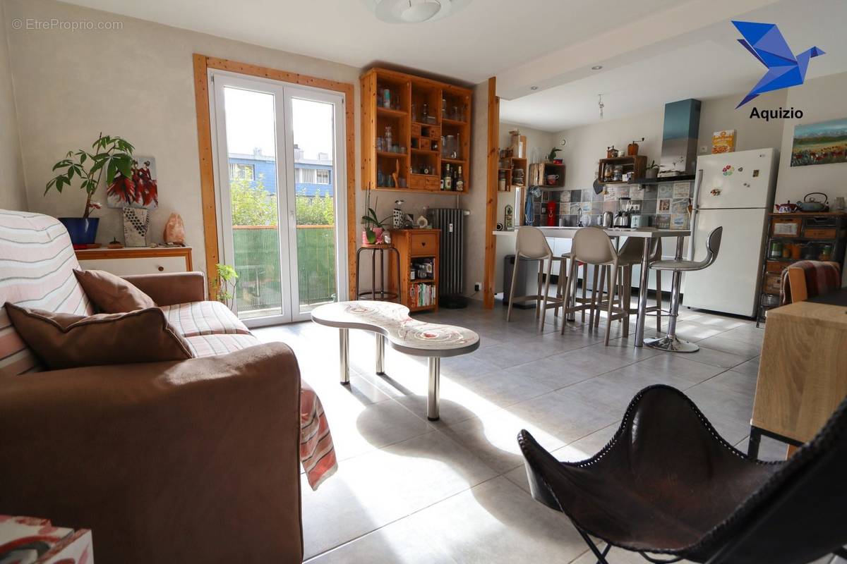 Appartement à BONNEVILLE